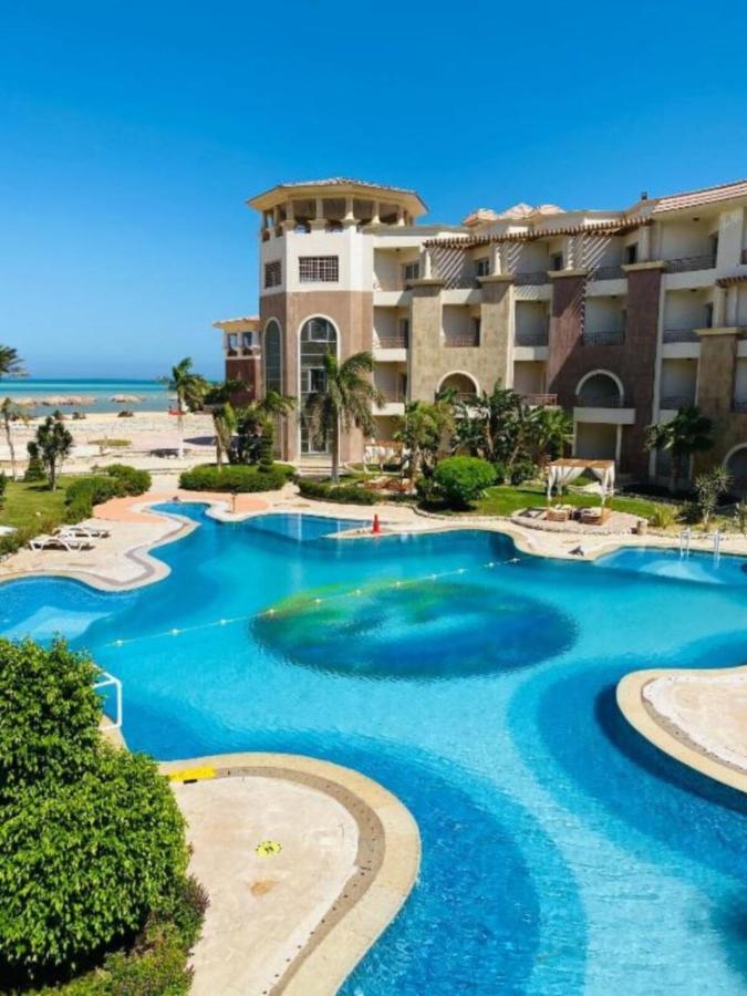 Royal Beach Resort, Хургада Экстерьер фото
